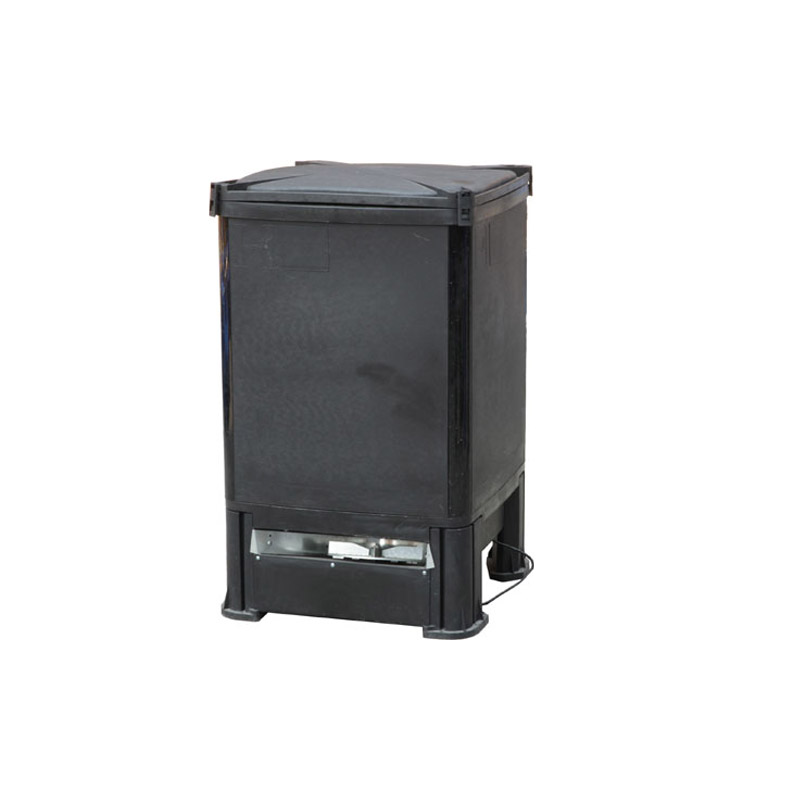 Nuôi cá bằng máy sục khí trong ao